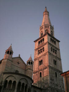 Modena Ghirlandina Tower
